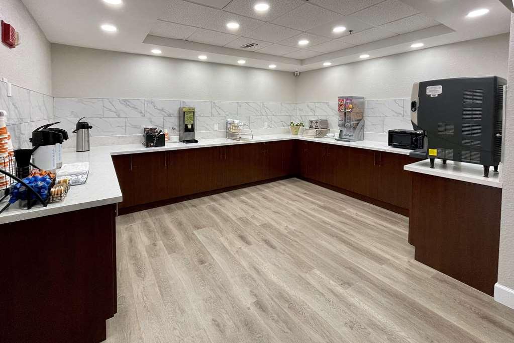Comfort Inn & Suites Houston I-10 West Energy Corridor Restoran gambar