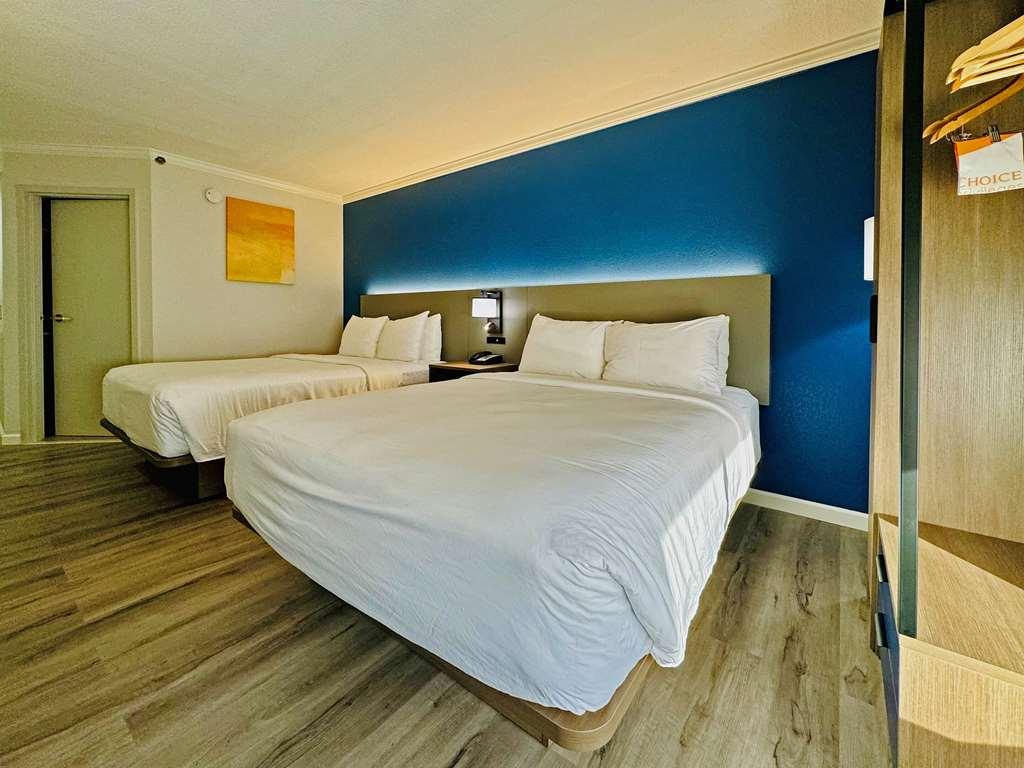 Comfort Inn & Suites Houston I-10 West Energy Corridor Bilik gambar